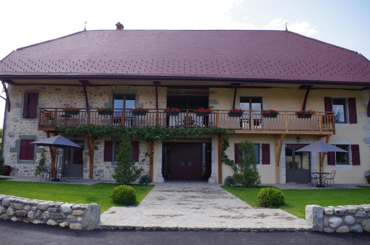 Le Paon Bleu Annecy Poisy Bed & Breakfast Екстериор снимка