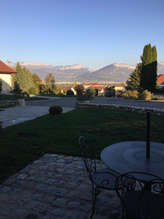 Le Paon Bleu Annecy Poisy Bed & Breakfast Екстериор снимка