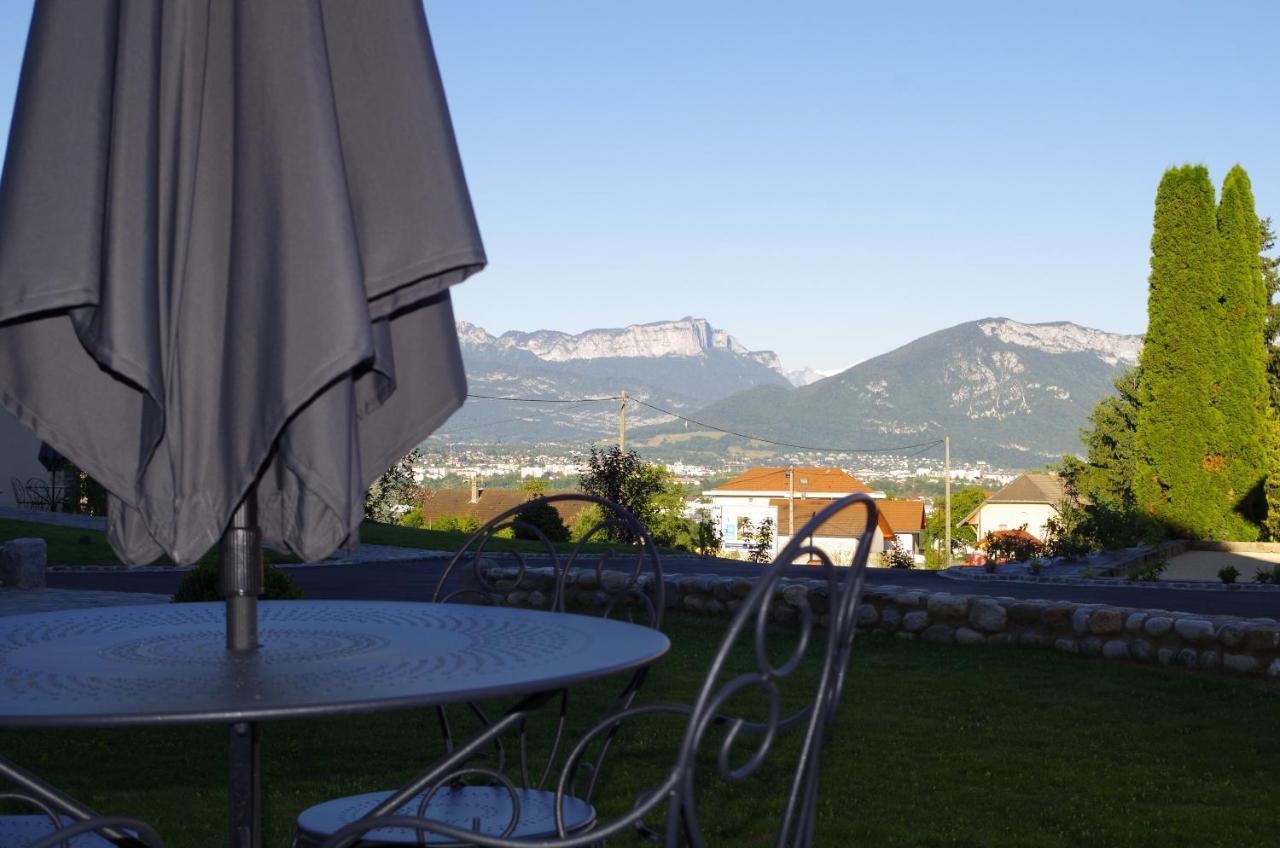 Le Paon Bleu Annecy Poisy Bed & Breakfast Екстериор снимка