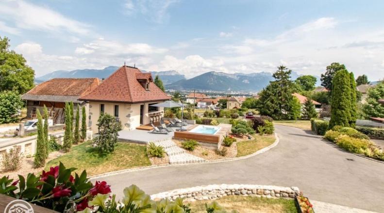 Le Paon Bleu Annecy Poisy Bed & Breakfast Екстериор снимка