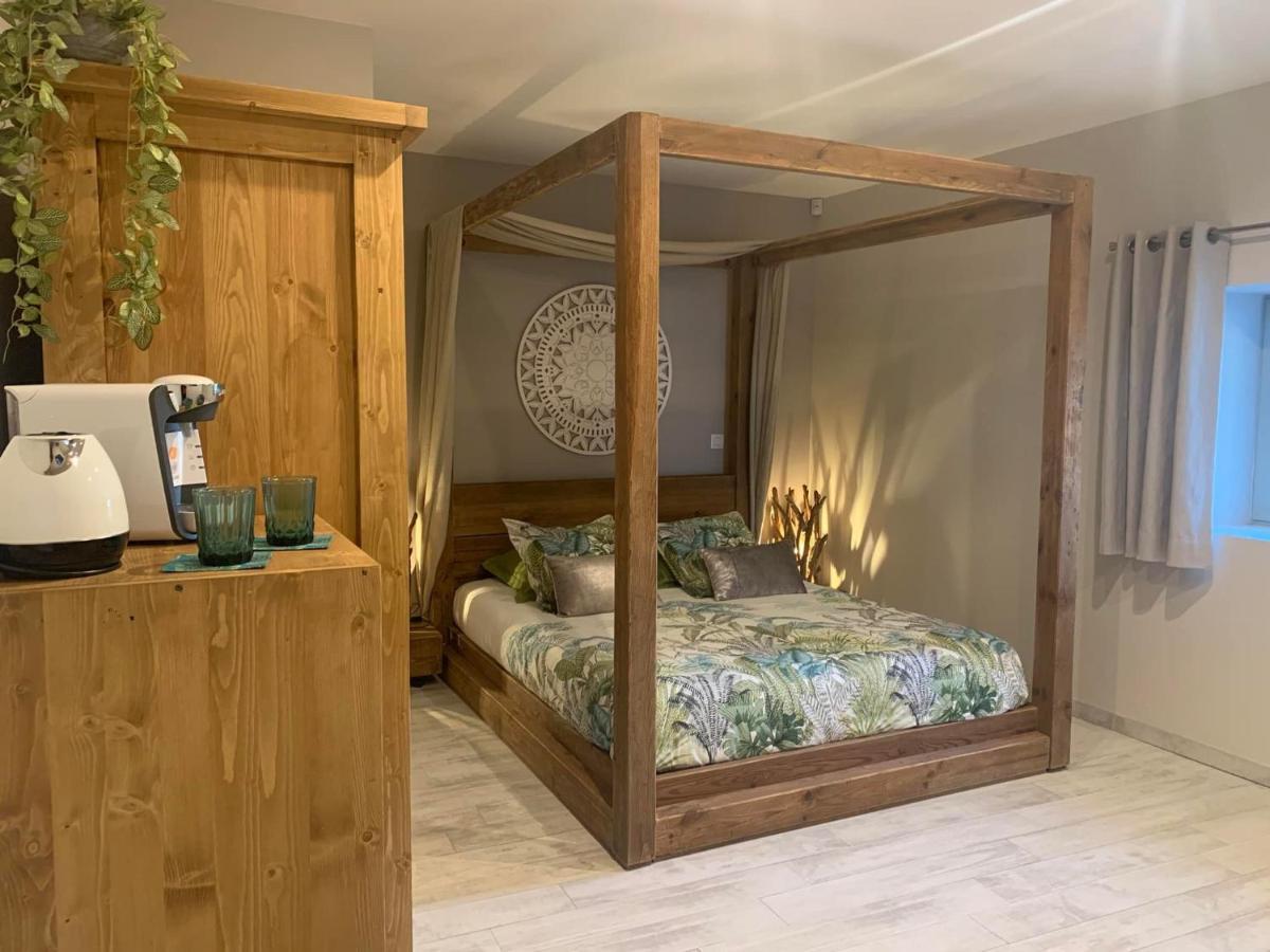 Le Paon Bleu Annecy Poisy Bed & Breakfast Екстериор снимка