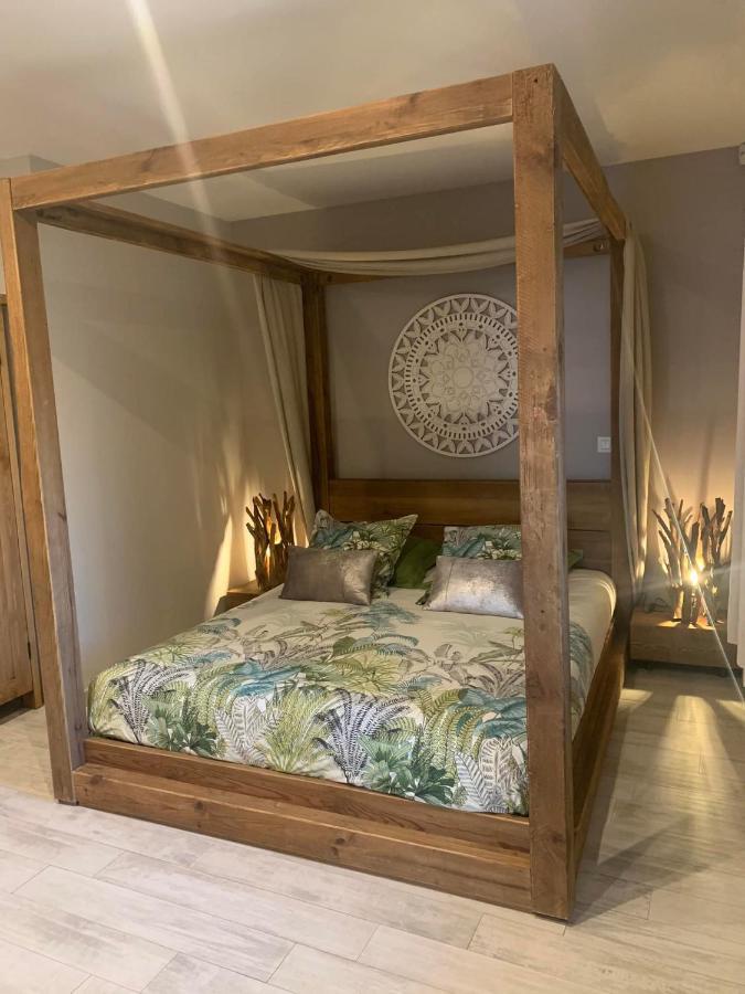 Le Paon Bleu Annecy Poisy Bed & Breakfast Екстериор снимка